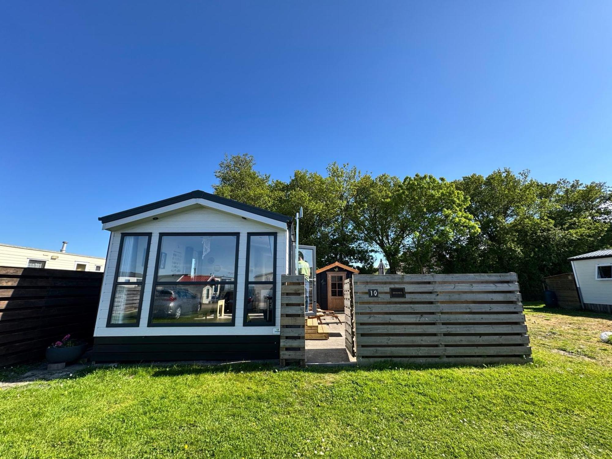 Prachtig Chalet Zonnestraal Westerland Екстериор снимка