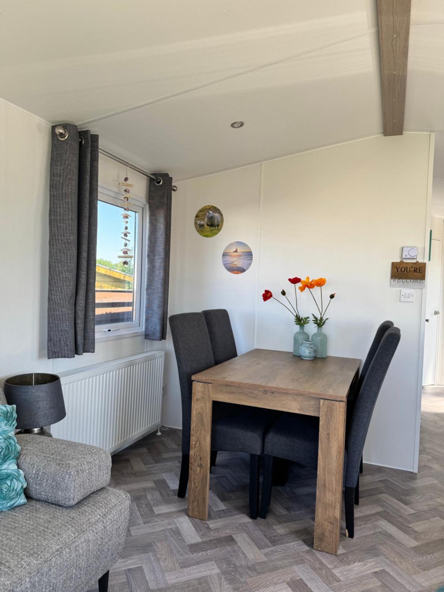 Prachtig Chalet Zonnestraal Westerland Екстериор снимка