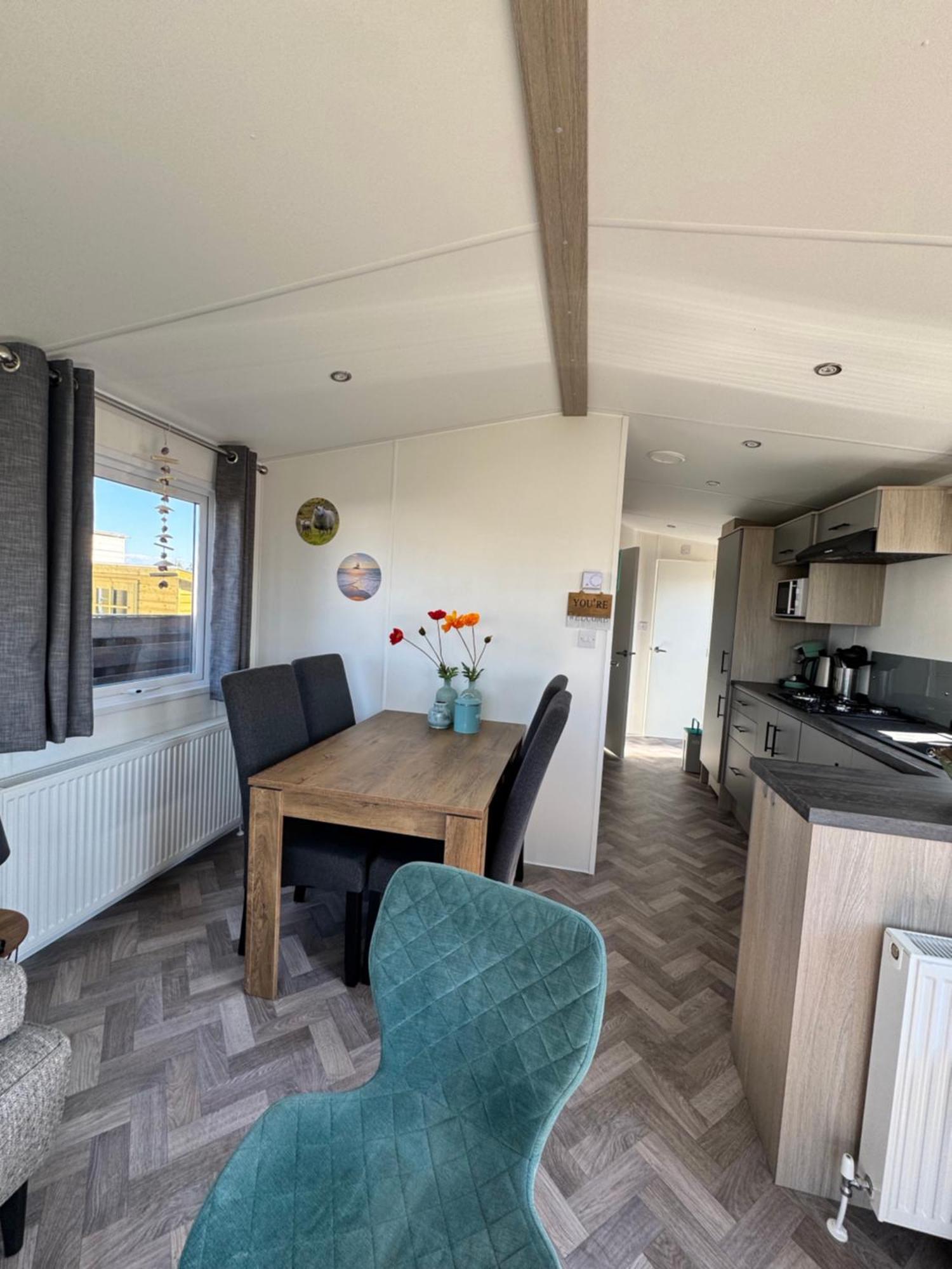 Prachtig Chalet Zonnestraal Westerland Екстериор снимка